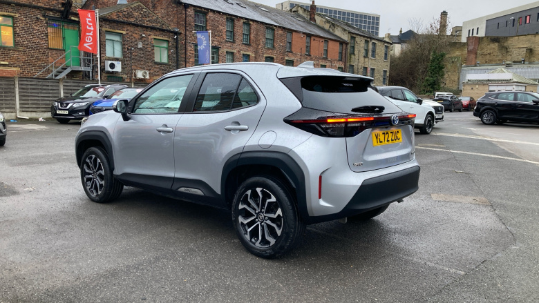 Toyota Yaris Cross 1.5 Hybrid Design 5dr CVT Hybrid Estate